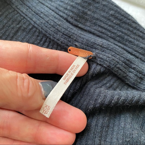 Free People Set to Stun Lace Flowy Boho Top - Picture 11 of 14